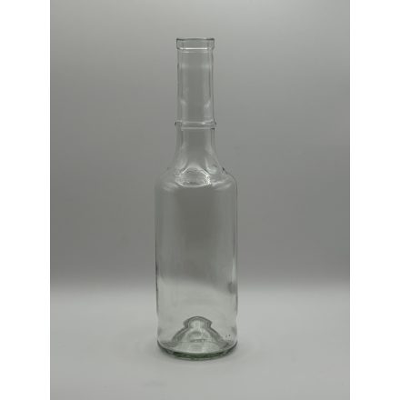500ml-es nemzeti pálinkás üveg