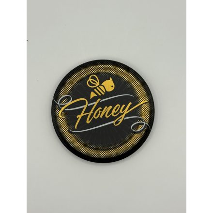 82-es honey fekete matt